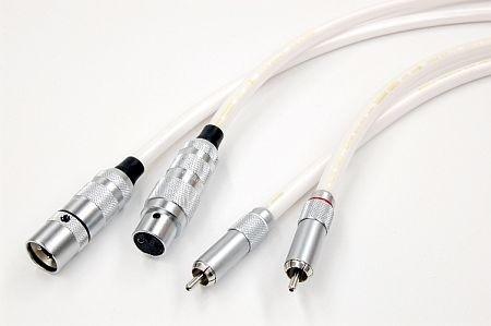 Oyaide - T TERZO RR V2 (RCA) ou T TERZO XX V2 (XLR) Câble de modulation RCA ou XLR